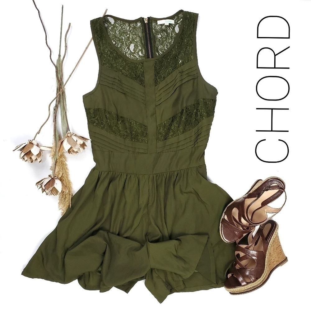 CHORD Green Lace Junior Jumper Romper Size 13